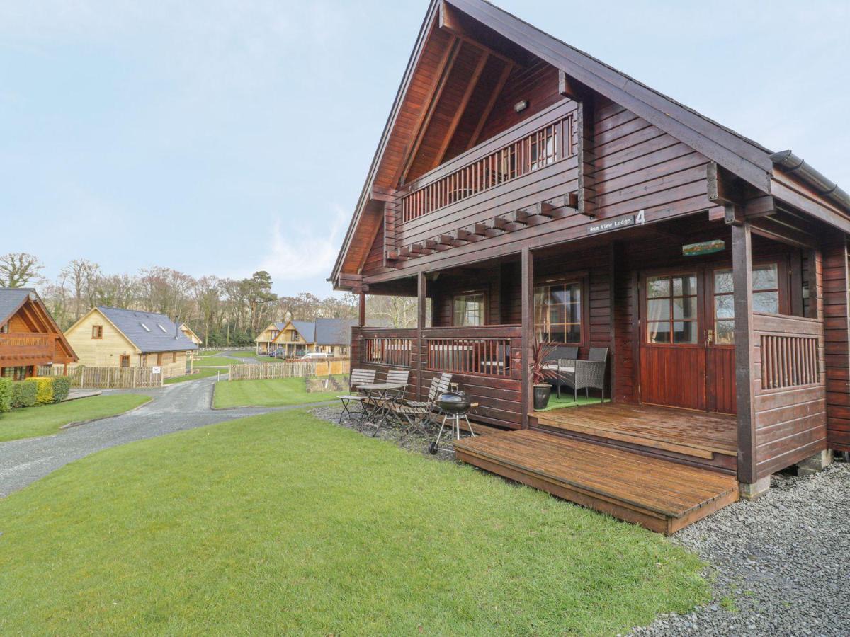 Sun View Lodge Llanbedr  Luaran gambar