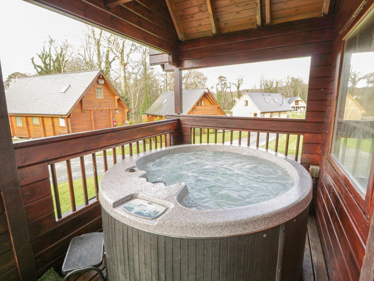 Sun View Lodge Llanbedr  Luaran gambar