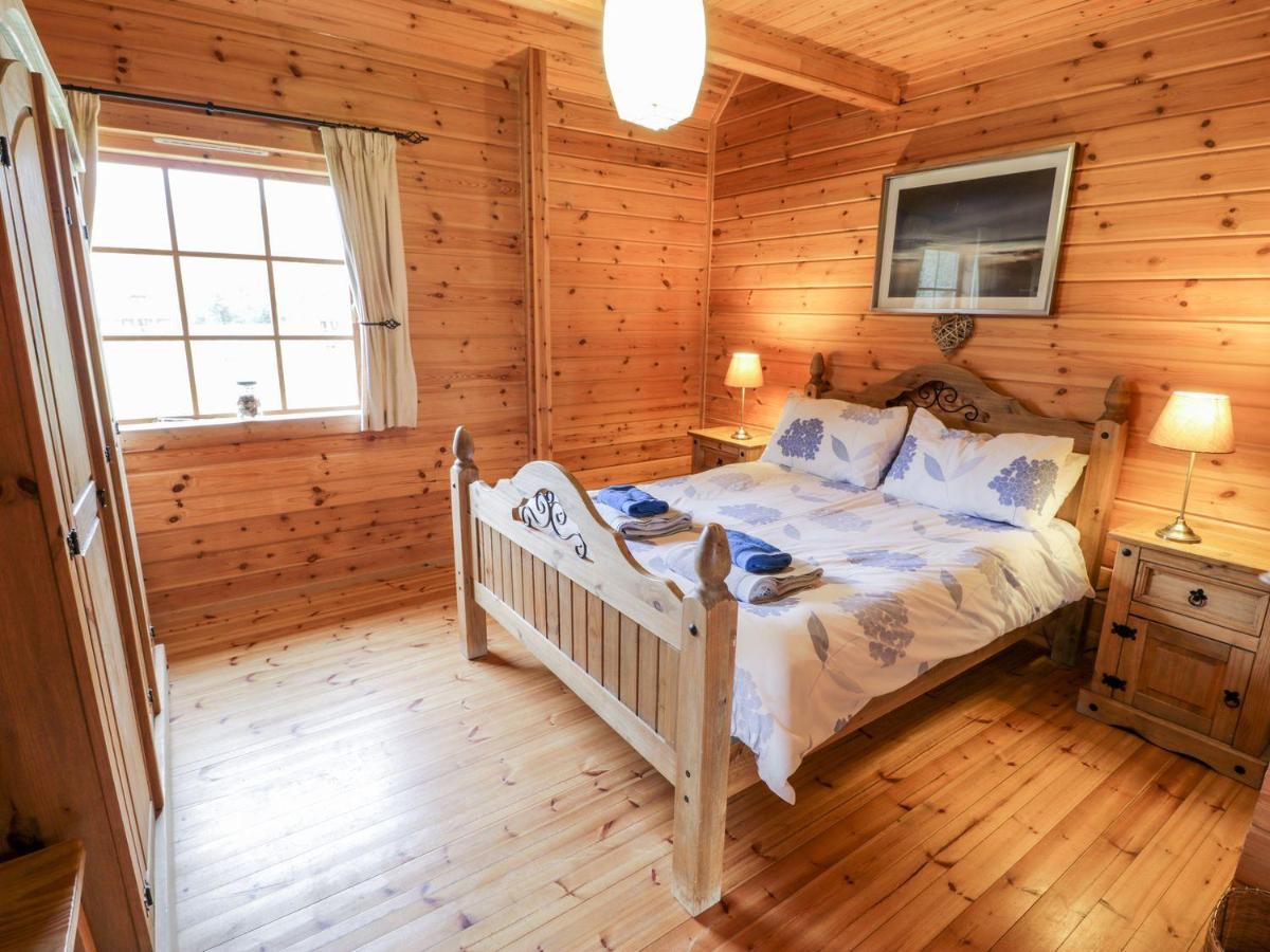 Sun View Lodge Llanbedr  Luaran gambar