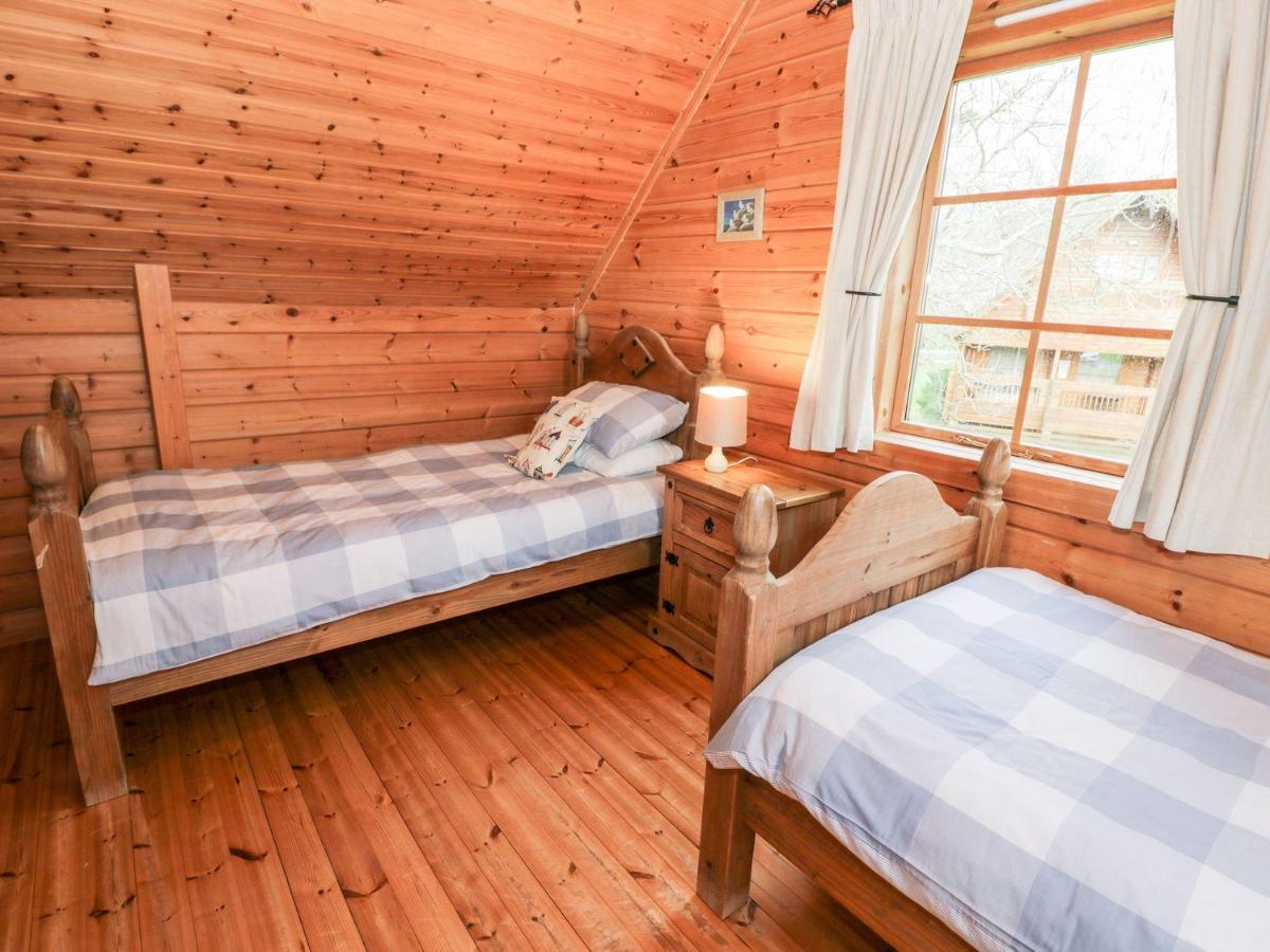 Sun View Lodge Llanbedr  Luaran gambar