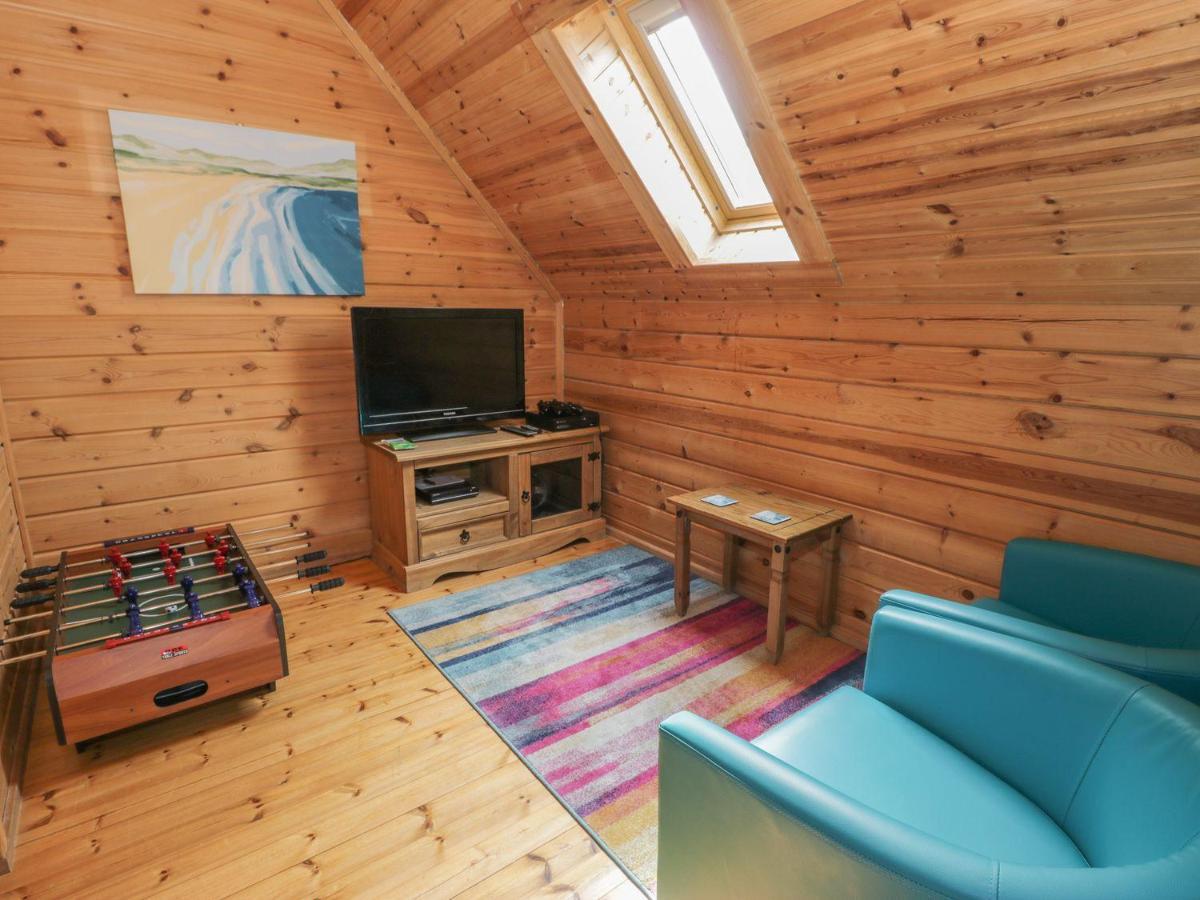 Sun View Lodge Llanbedr  Luaran gambar