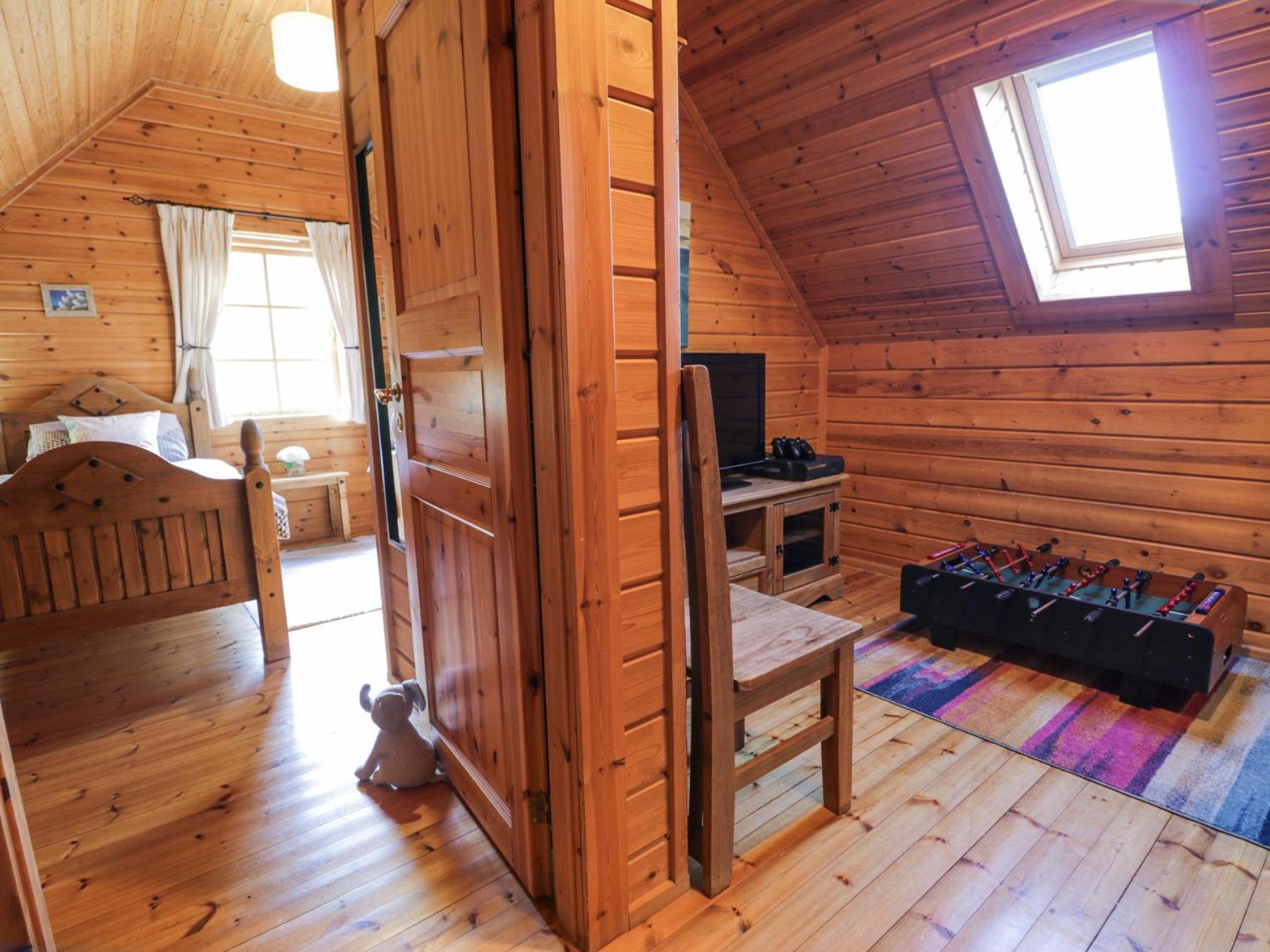 Sun View Lodge Llanbedr  Luaran gambar