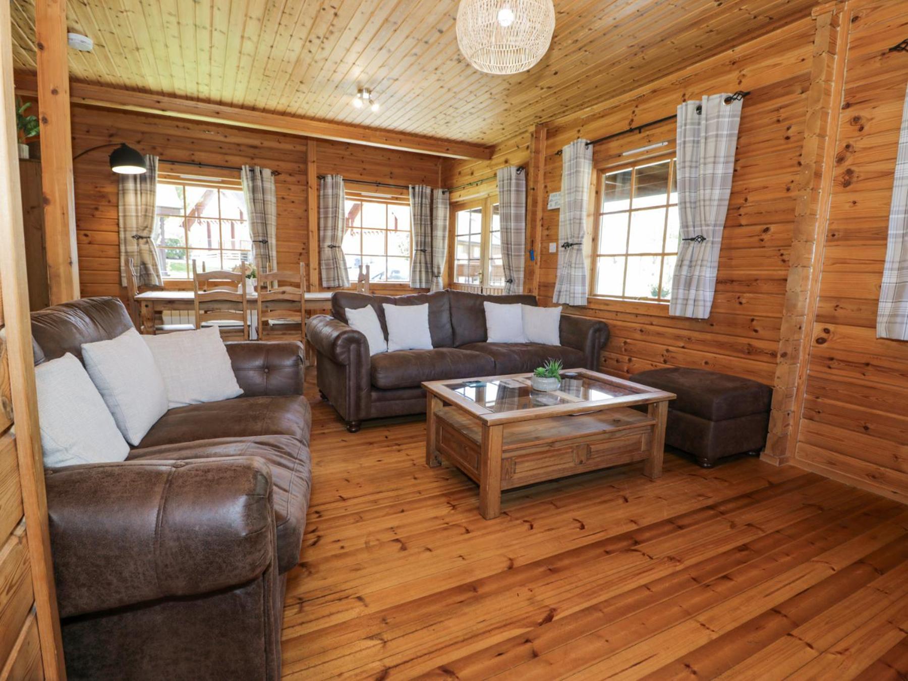 Sun View Lodge Llanbedr  Luaran gambar
